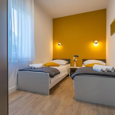 Luxury With Heated Pool - Tekla